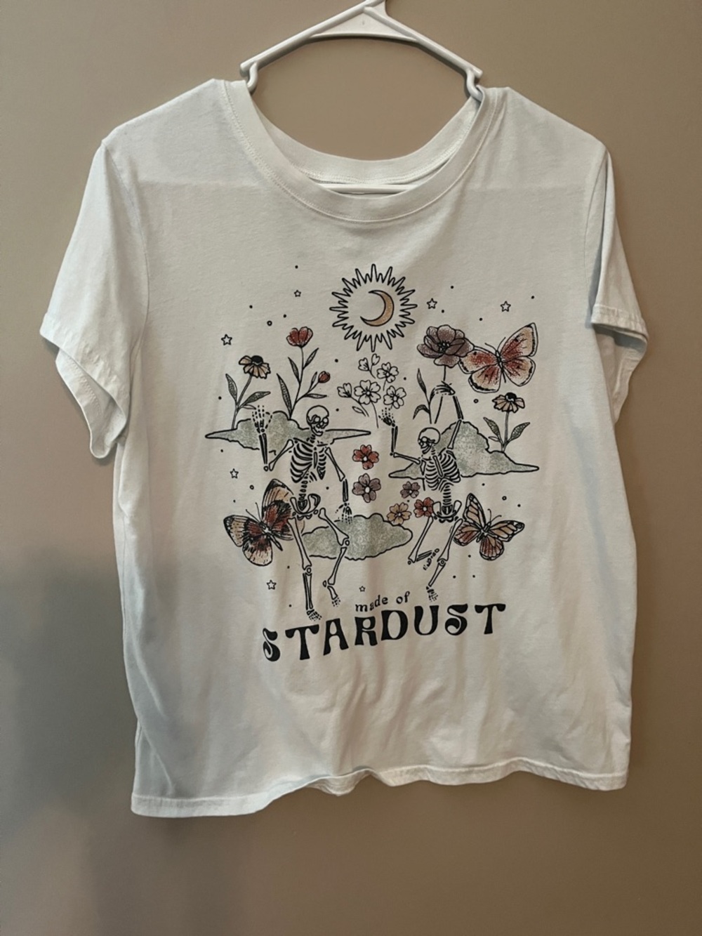 Wound Up White 'Made of Stardust' Graphic Tee